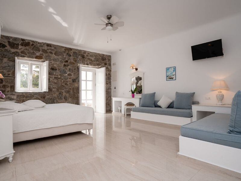 Kamari Mykonos