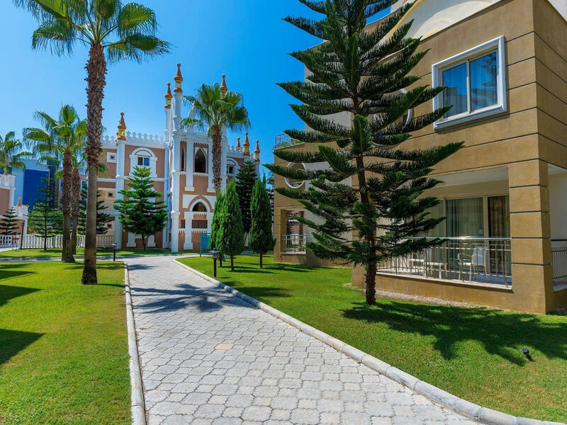 Kamelya Ayishen K Club