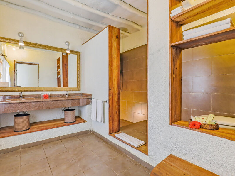 Karafuu Beach Resort & Spa