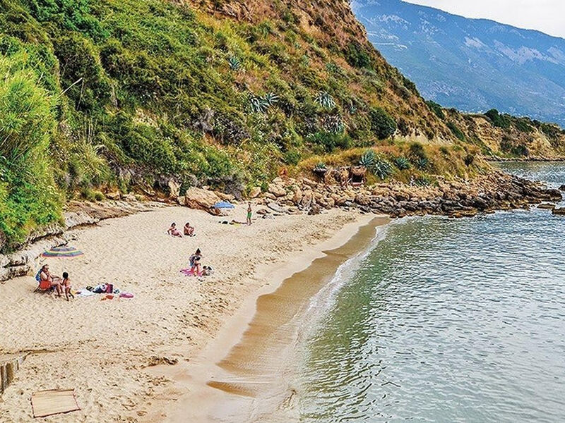 Karavados Beach