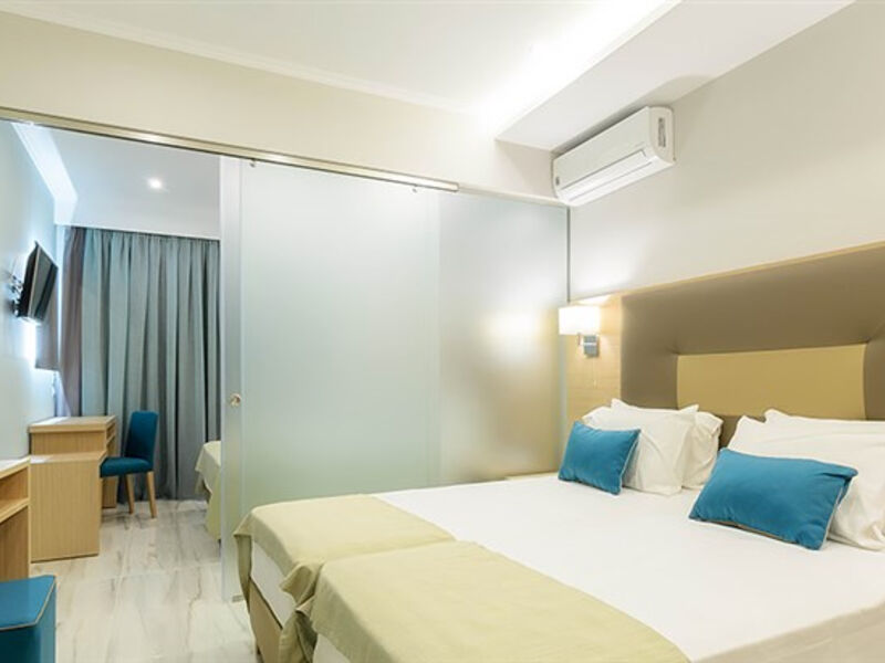 Karras Grande Resort