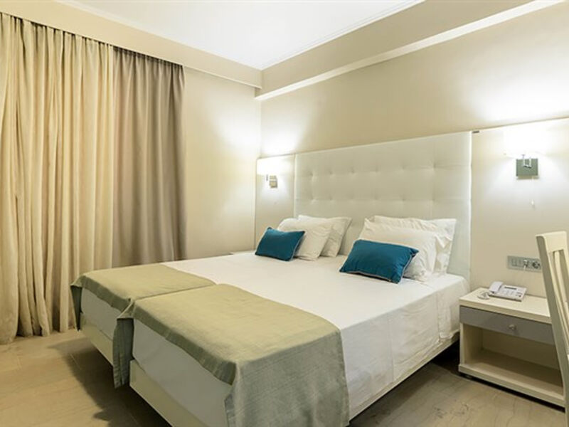 Karras Grande Resort