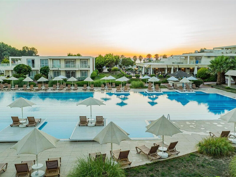 Karya Family Resort