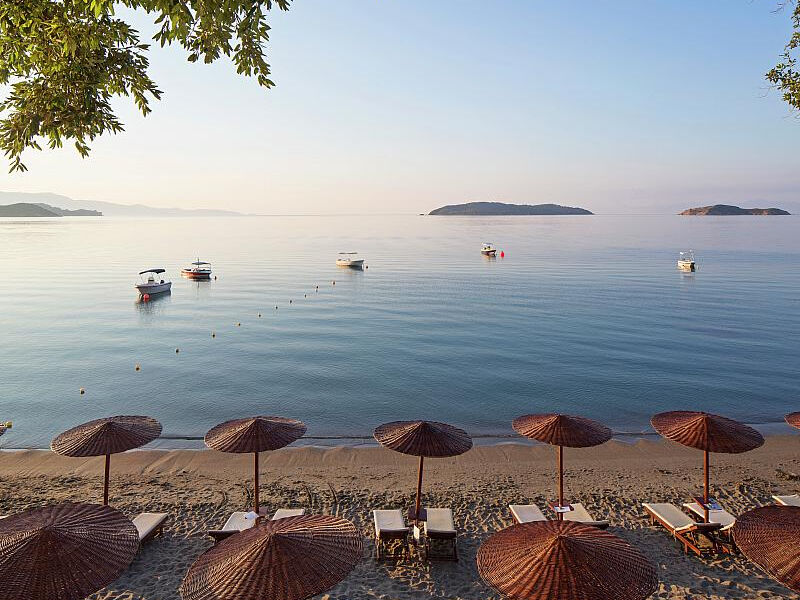 Kassandra Bay