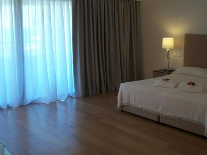 Kassandra Palace