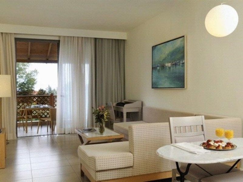 Kassandra Palace