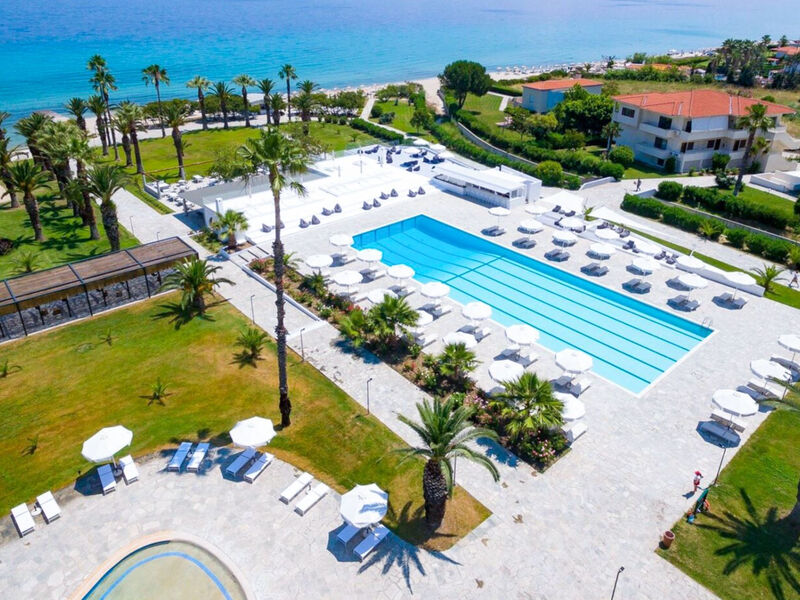 Kassandra Palace Seaside Resort