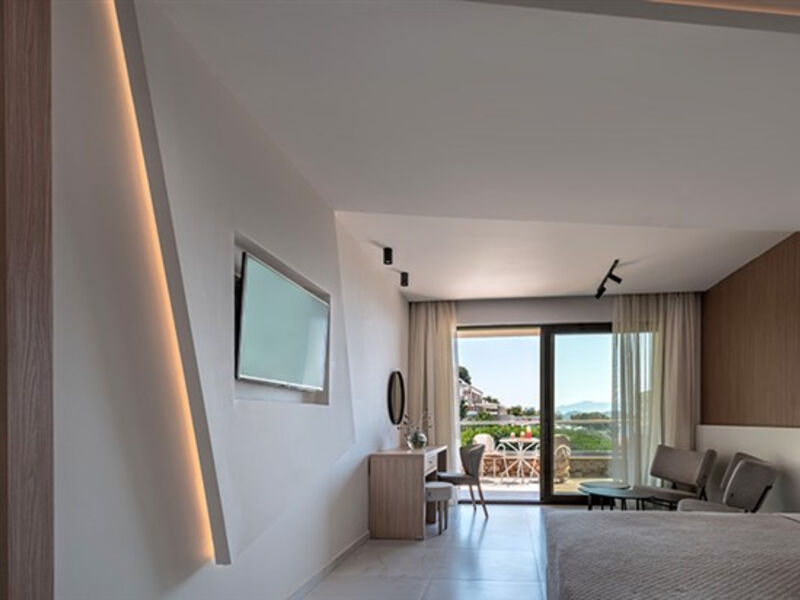 Kassandra Bay Resort & Spa