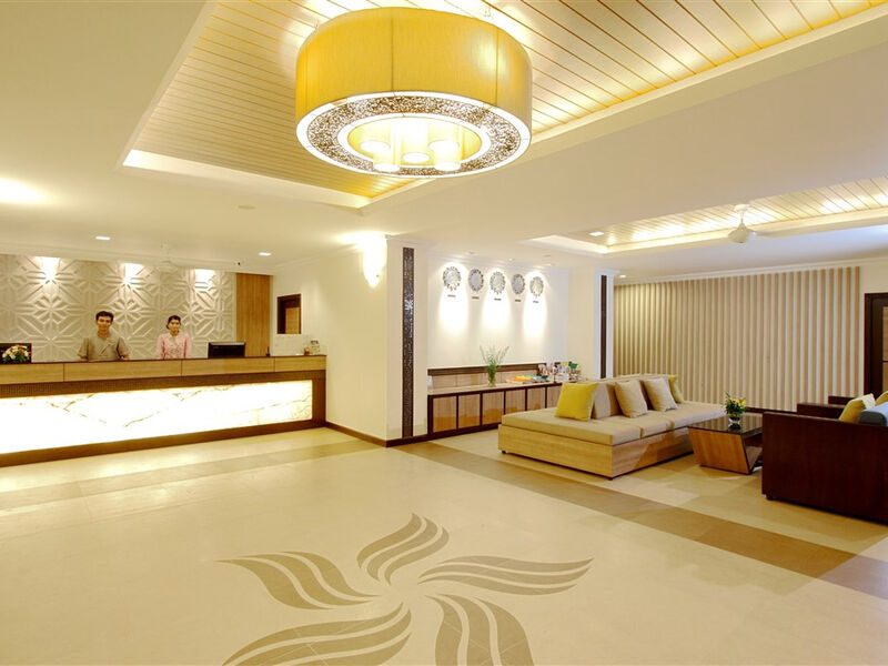 Kata Sea Breeze Resort