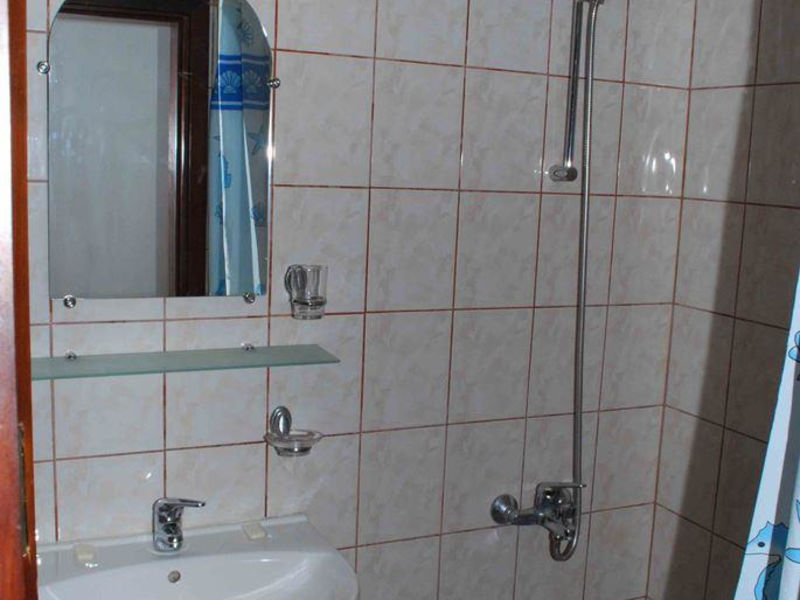 Katya Guest House
