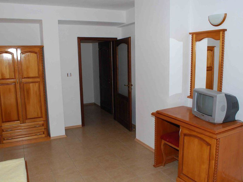 Katya Guest House