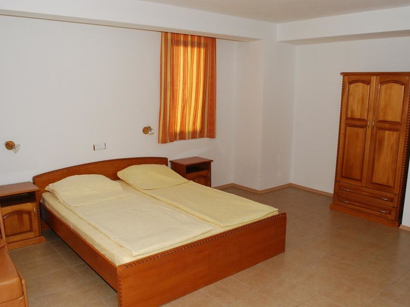 Katya Guest House