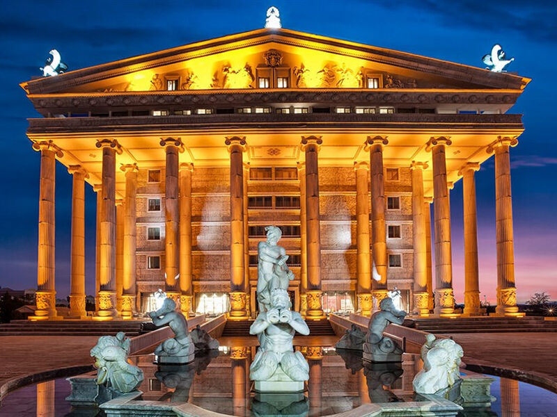 Kaya Artemis Resort & Casino