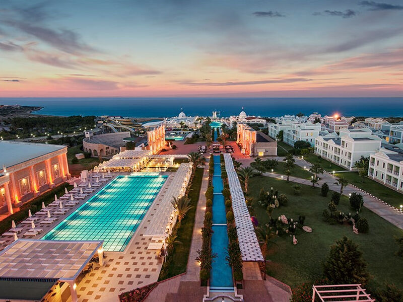 Kaya Artemis Resort & Casino