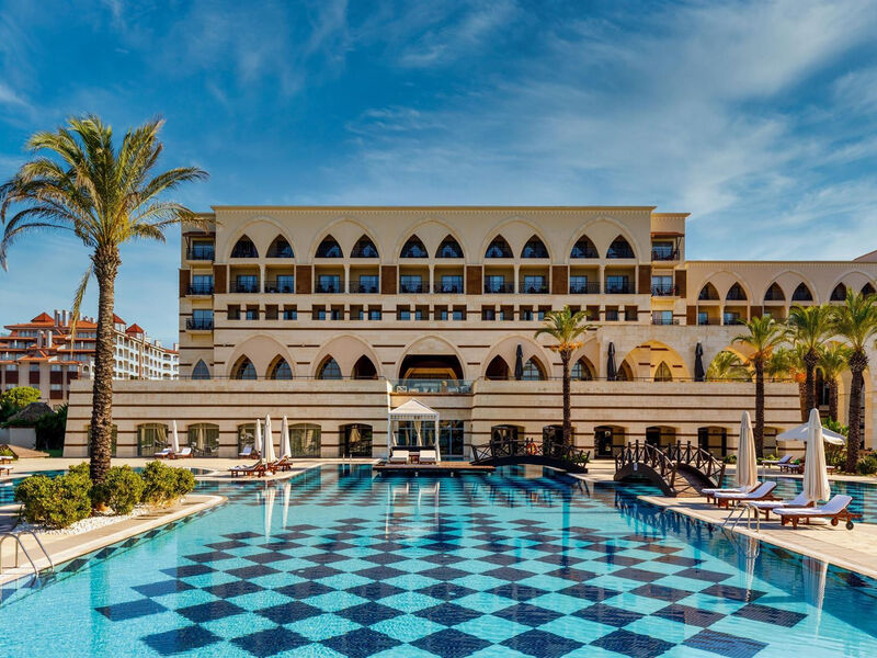 Kempinski Hotel The Dome