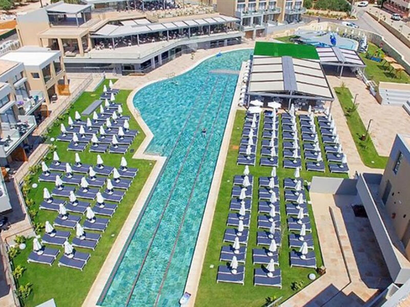 Kiani Beach Resort