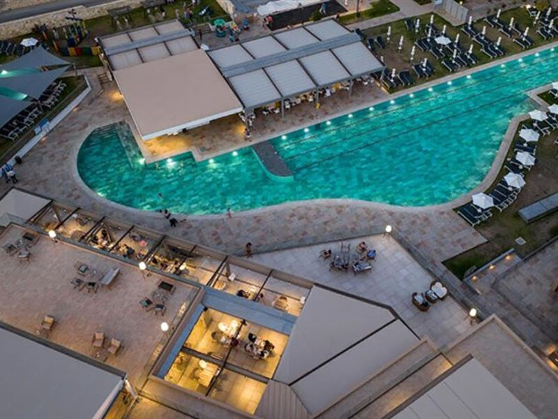 Kiani Beach Resort