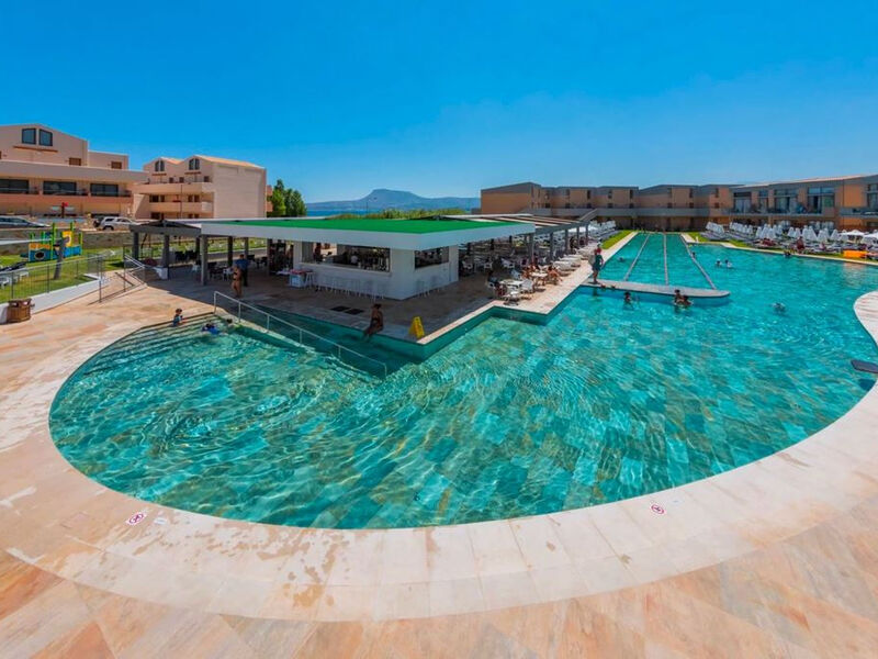 Kiani Beach Resort