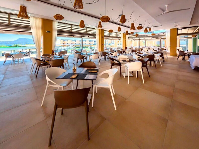 Kiani Beach Resort