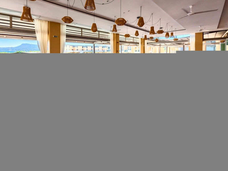 Kiani Beach Resort