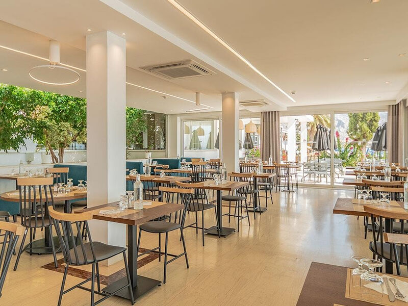 Kinetta Beach Resort Spa