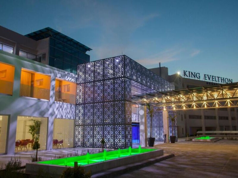 King Evelthon Beach Hotel and Resort