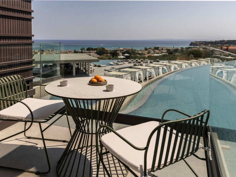 King Jason Zante By Louis Hotels