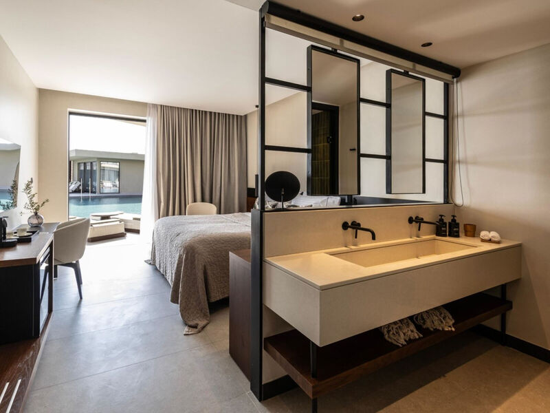 King Jason Zante By Louis Hotels