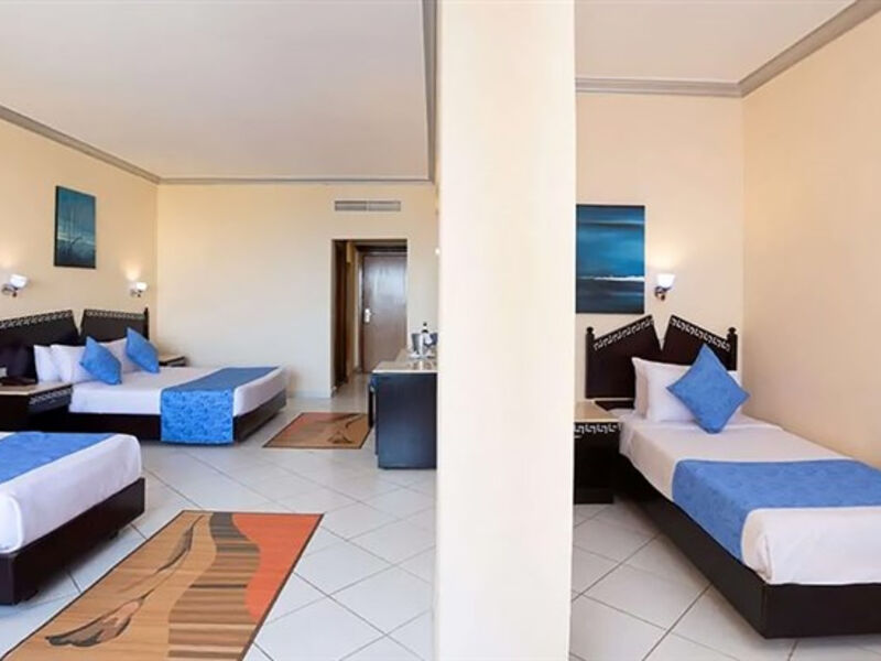 King Tut Aqua Park Beach Resort