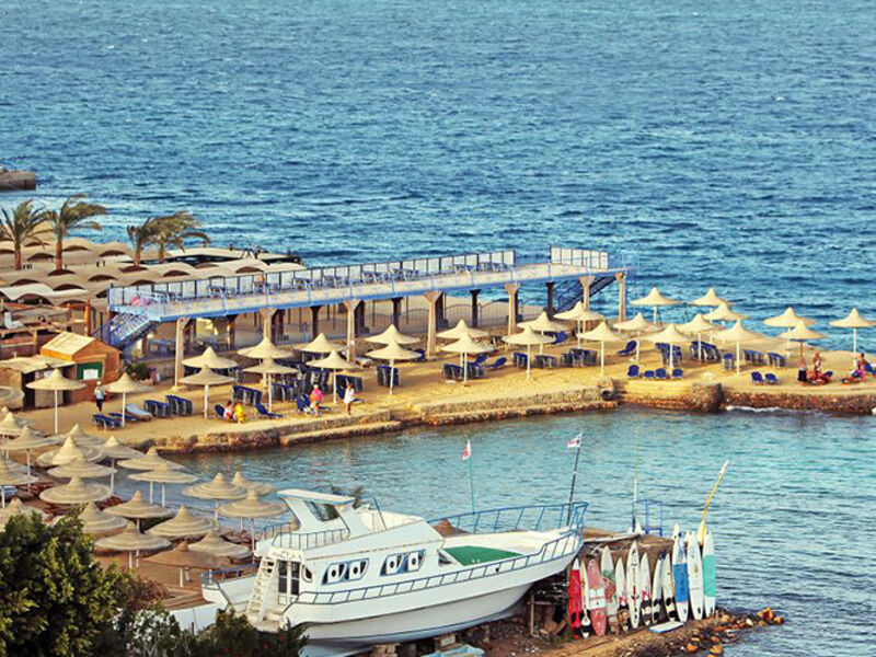 King Tut Aqua Park Beach Resort