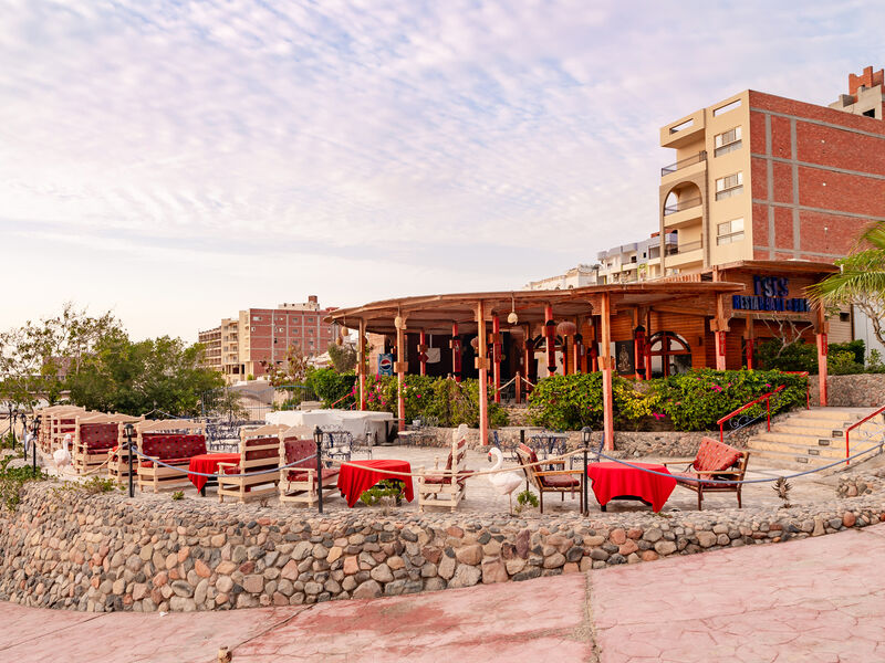 King Tut Aqua Park Beach Resort