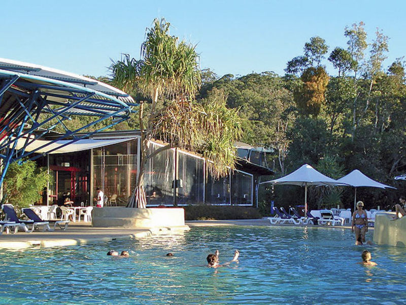 Kingfisher Bay Resort