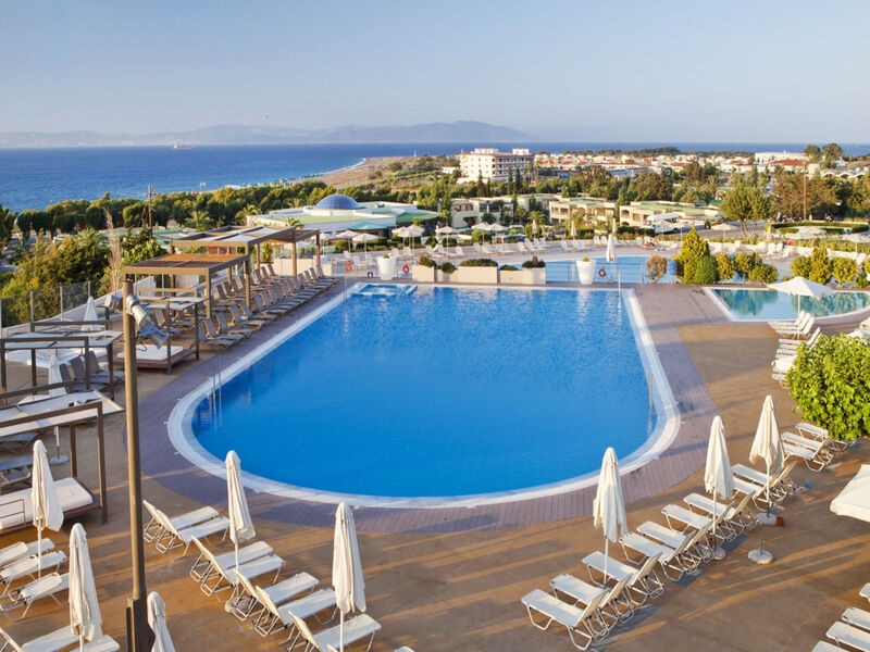 Kipriotis Panorama & Suite