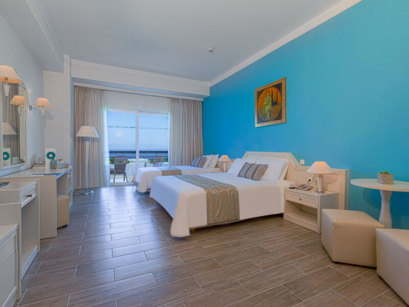 Kipriotis Panorama & Suite