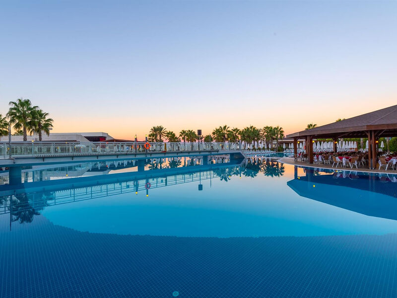 Kirman Sidera Luxury & Spa