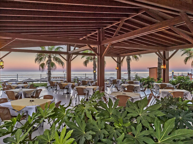 Kirman Sidera Luxury & Spa