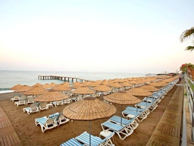 Kirman Sidera Luxury & Spa