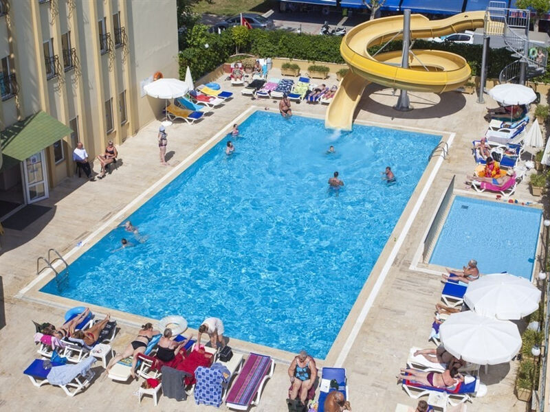 Hotel Kleopatra Beach