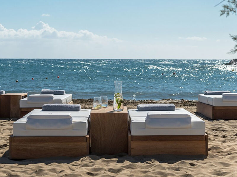 Knossos Beach
