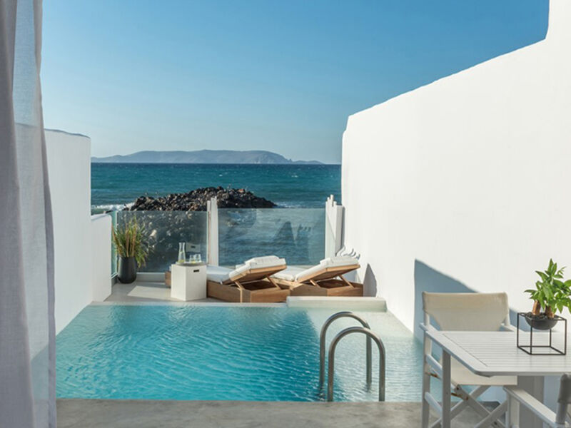 Knossos Beach