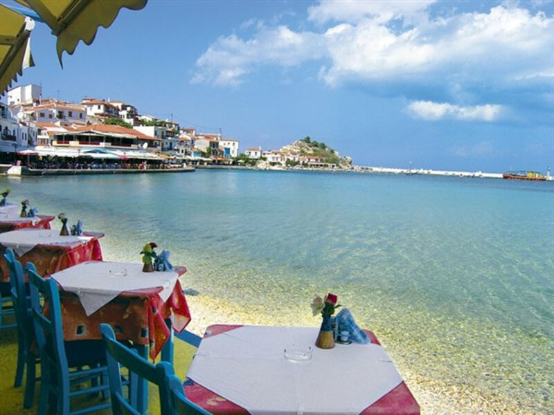 Kokkari Beach