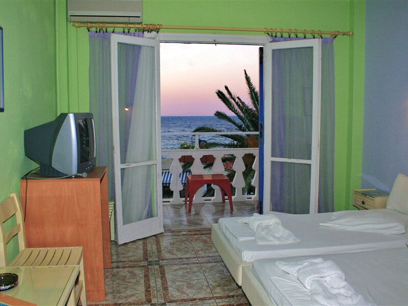 Kokkari Beach