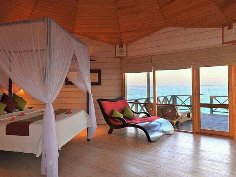 Komandoo Island Resort