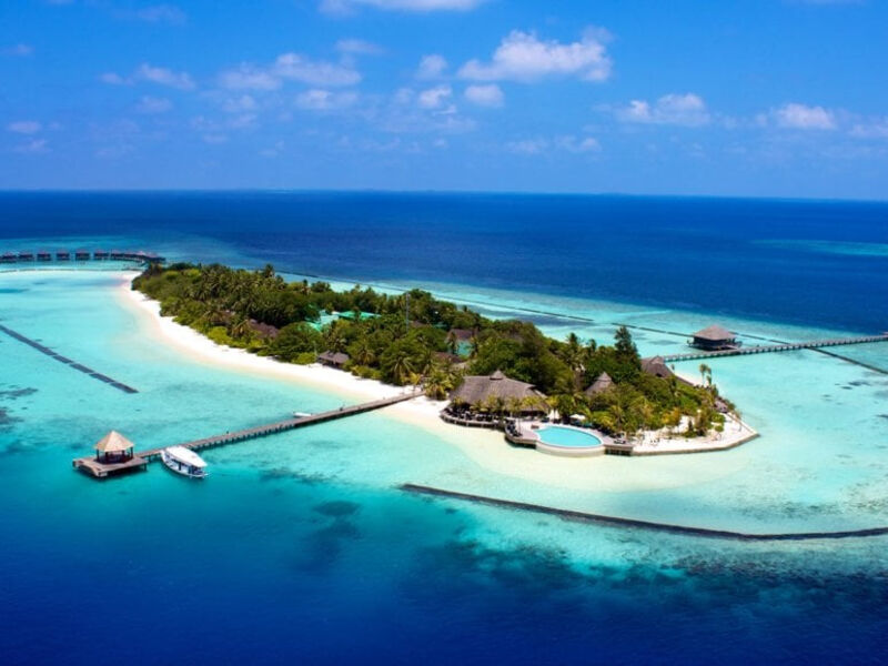 Komandoo Island Resort & Spa