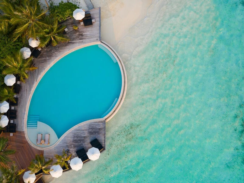 Komandoo Island Resort & Spa