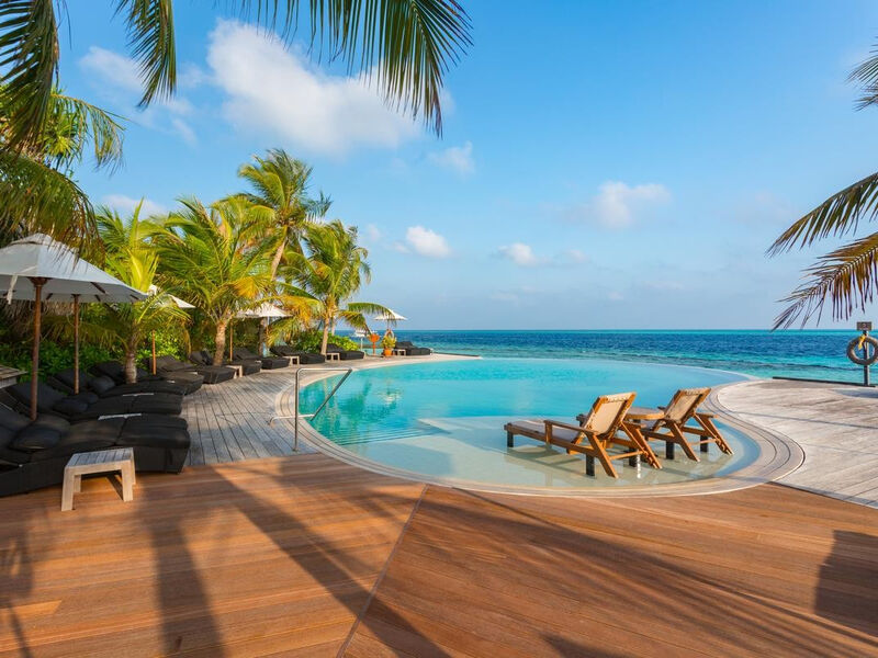 Komandoo Island Resort & Spa