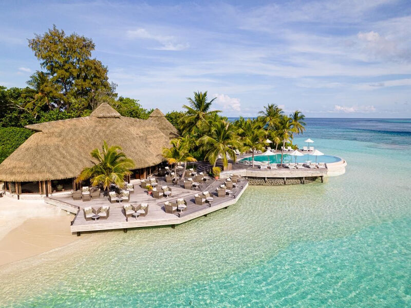 Komandoo Island Resort & Spa