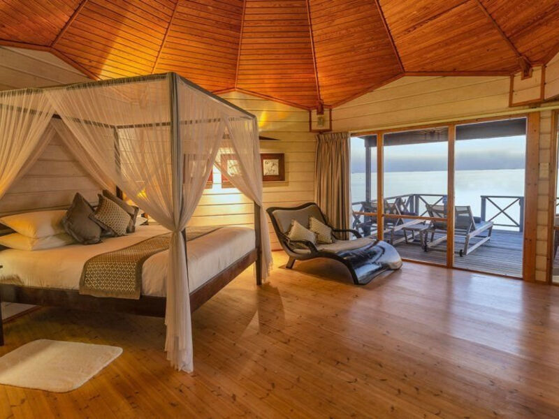 Komandoo Island Resort & Spa