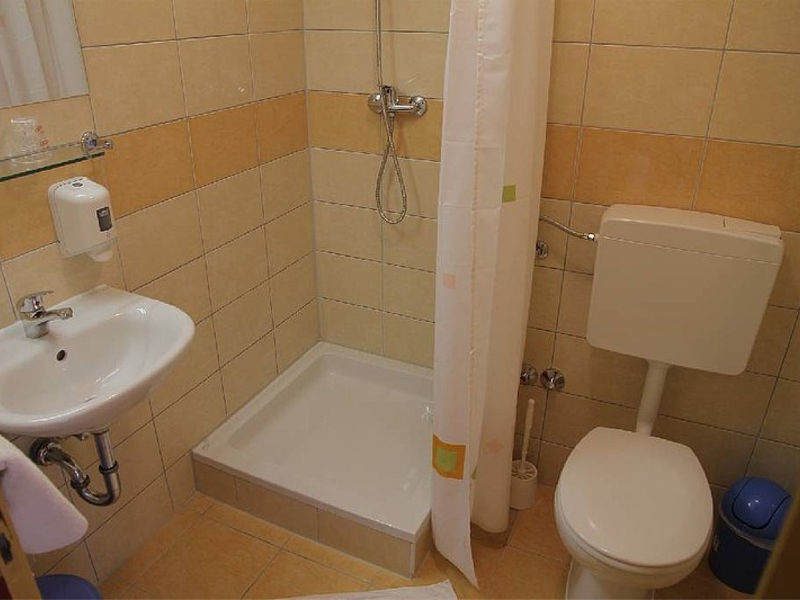 Hotel Komodor