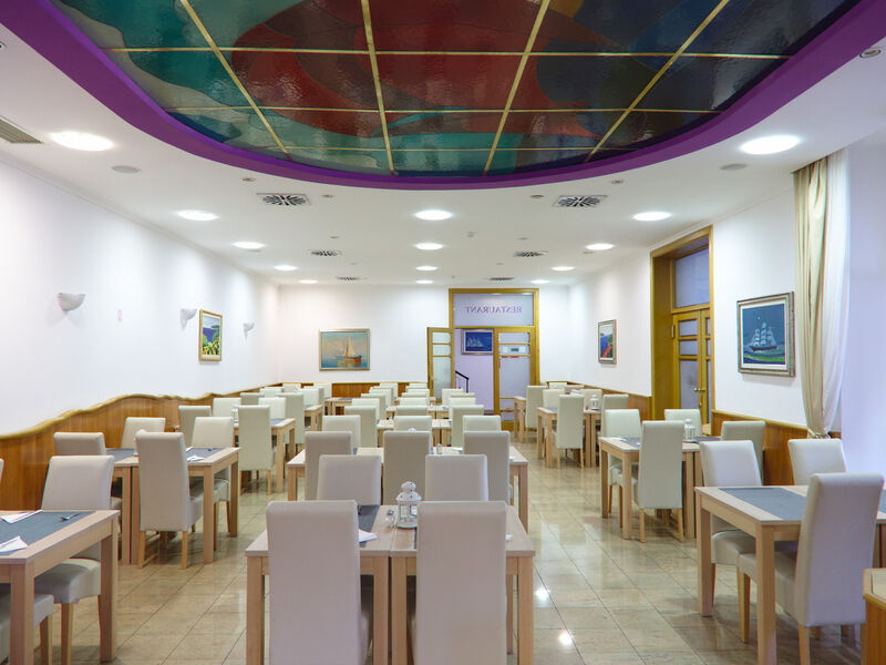 Hotel Komodor